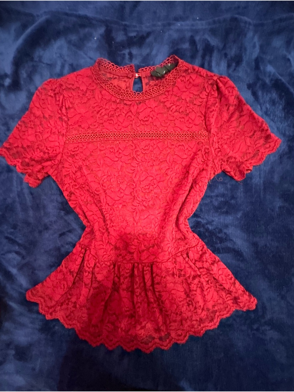 Sweet Wanderer Red Lace Top Women's Size M Holiday Casual